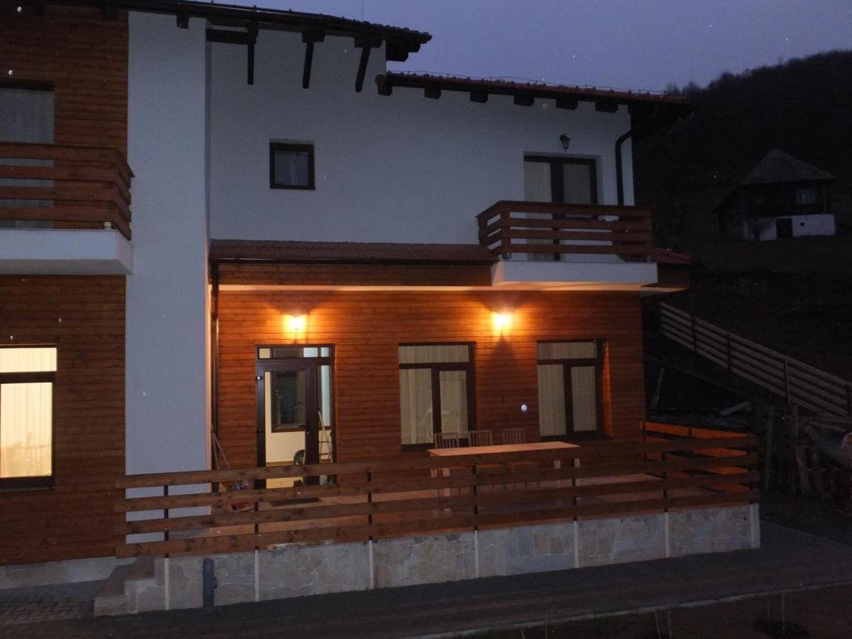 Apuseni Holidays Rachitele Exteriér fotografie